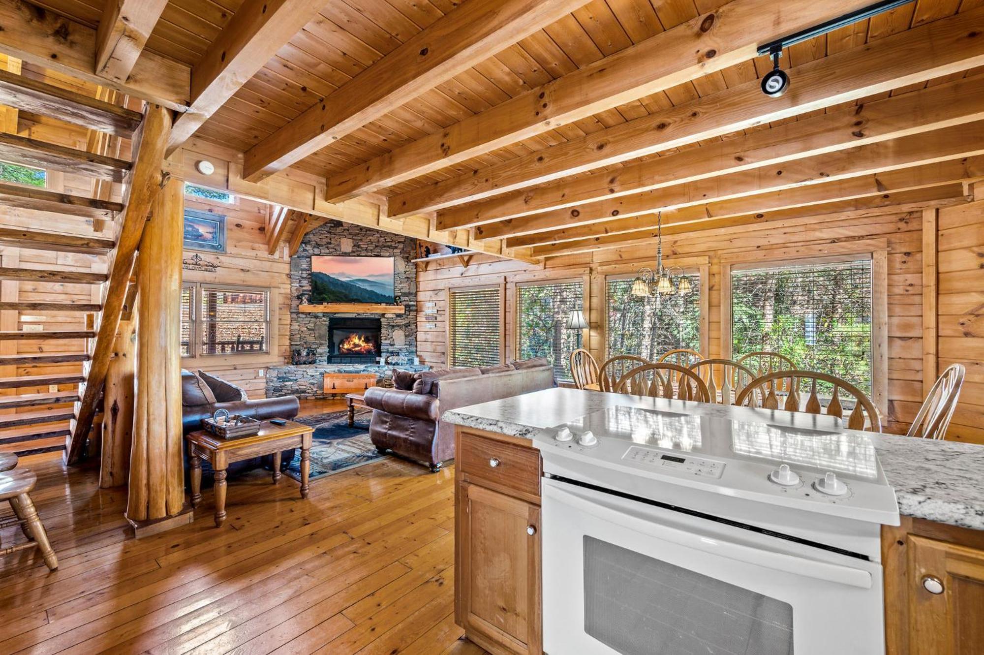Bearfoot Pines - True Log Cabin - Wi-Fi, Hot Tub, Fishing, Deck With Views! - Mins To Pf Sevierville Exterior foto