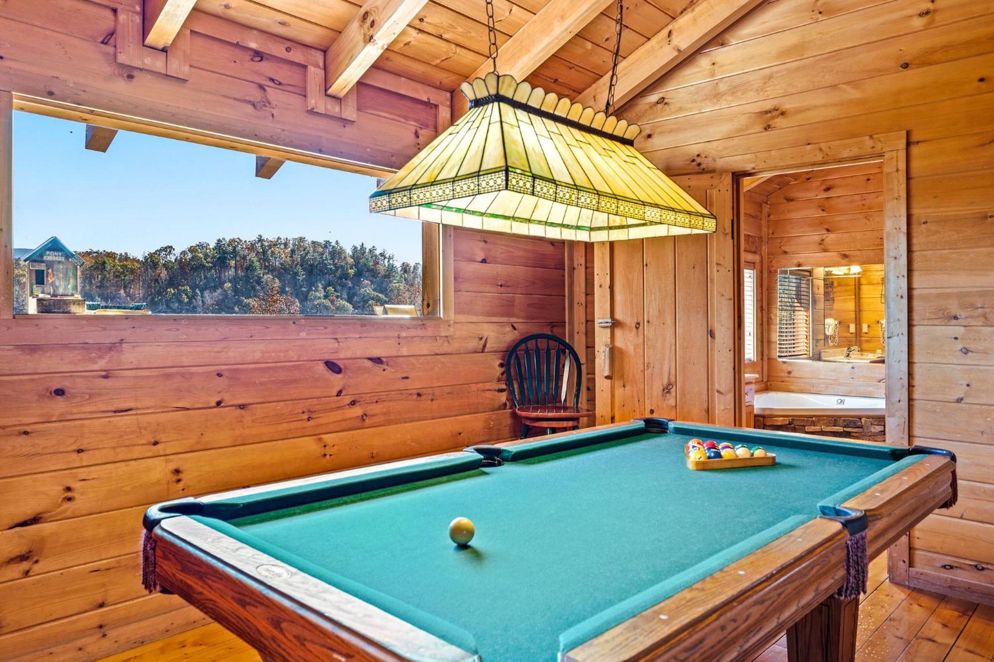Bearfoot Pines - True Log Cabin - Wi-Fi, Hot Tub, Fishing, Deck With Views! - Mins To Pf Sevierville Exterior foto
